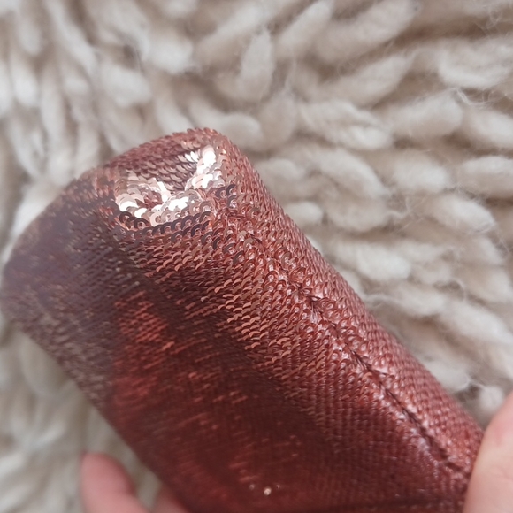 Anthropologie pouch - Picture 9 of 12